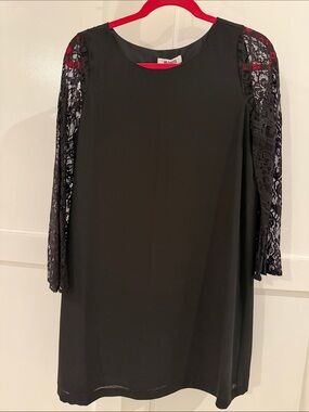 BB Dakota Black Lace Sleeve Shift Dress